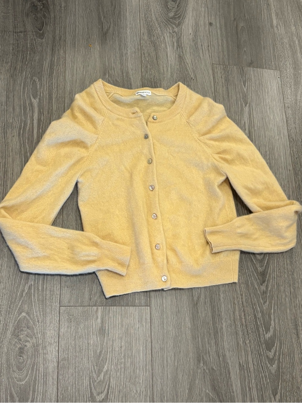 100 % cashmere Cardigan Minnie Rose Soft Buttercup Button-Front